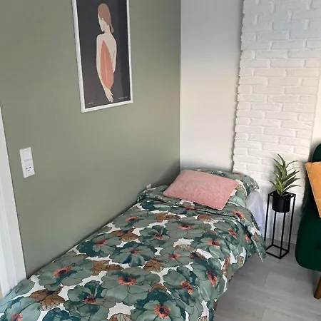 5 Minute Walk To Lego House - 50m2 Cozy Apartment- D Unit Billund