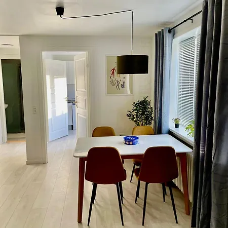 5 Minute Walk To Lego House - 50m2 Cozy Apartment- D Unit * Billund
