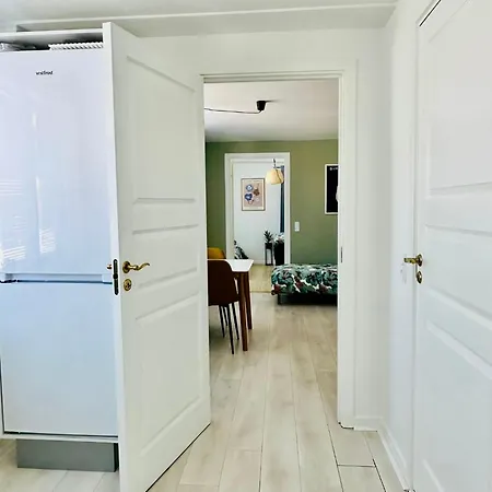 5 Minute Walk To Lego House - 50m2 Cozy Apartment- D Unit Apartment