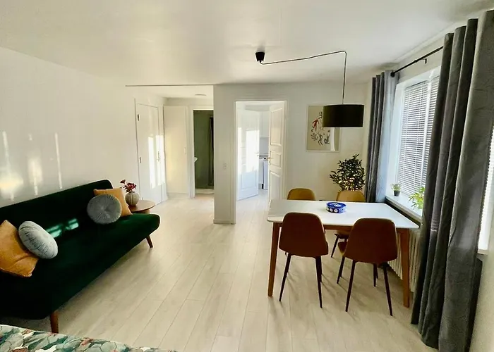 5 Minute Walk To Lego House - 50m2 Cozy Apartment- D Unit Billund