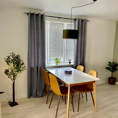 5 Minute Walk To Lego House - 50m2 Cozy Apartment- D Unit *