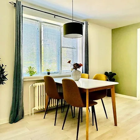 Apartment 5 Minute Walk To Lego House - 50m2 Cozy Apartment- D Unit