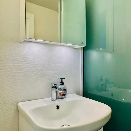 5 Minute Walk To Lego House - 50m2 Cozy Apartment- D Unit Apartment