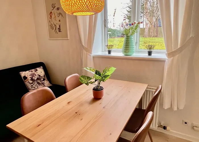 5 Minute Walk To Lego House - 50m2 Cozy Apartment- D Unit * Billund