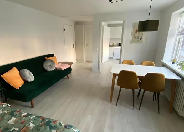 5 Minute Walk To Lego House - 50m2 Cozy Apartment- D Unit Billund